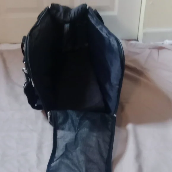 Cloak & Dawggie Medium Diamond Quilt Dog Carrier Purse Black